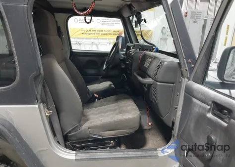 2002 Jeep Wrangler X from USA, damaged, VIN 1J4FA39S02P716530